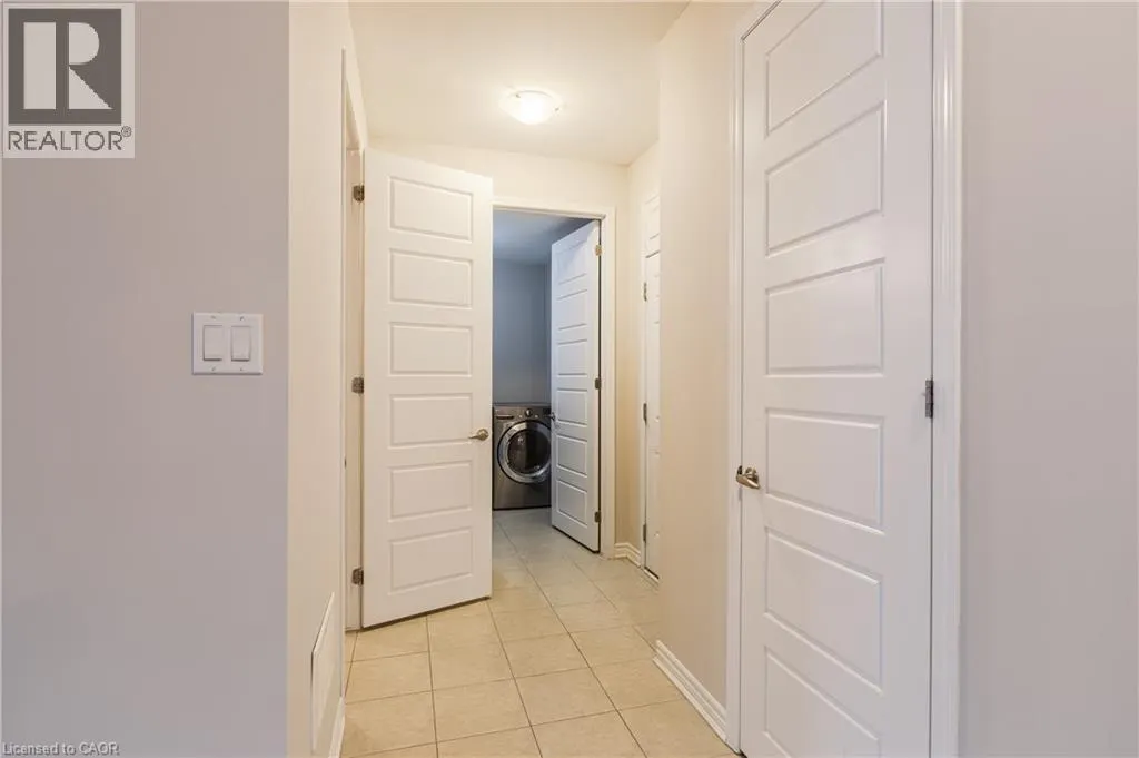 260 SHADY GLEN Crescent