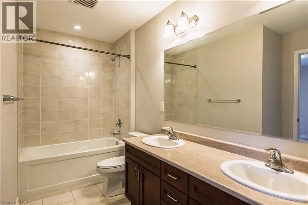 260 SHADY GLEN Crescent
