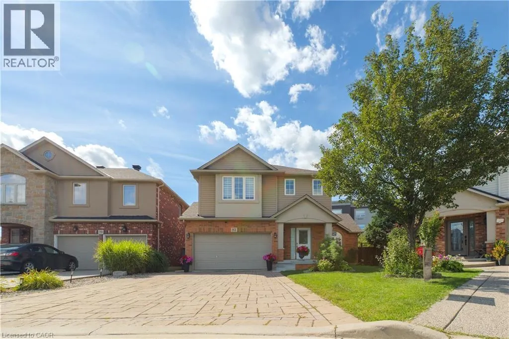 83 BENEDICT Place