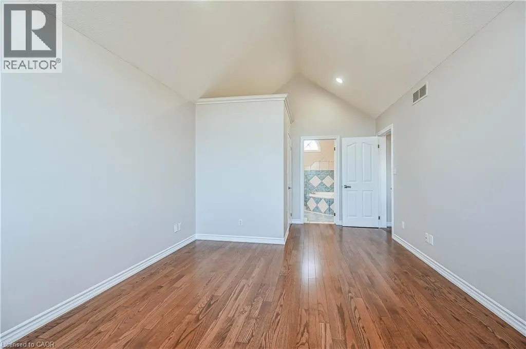 228 HIGHLAND Road W