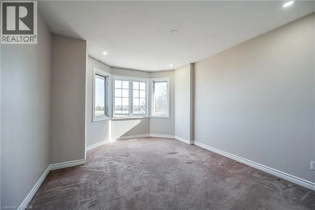 228 HIGHLAND Road W