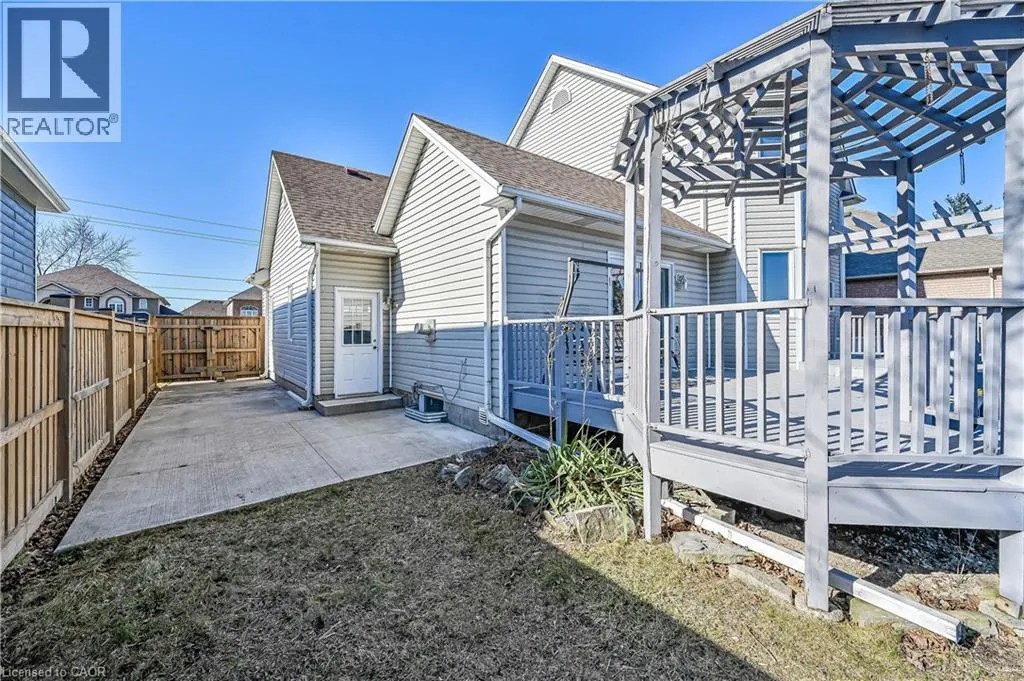 228 HIGHLAND Road W