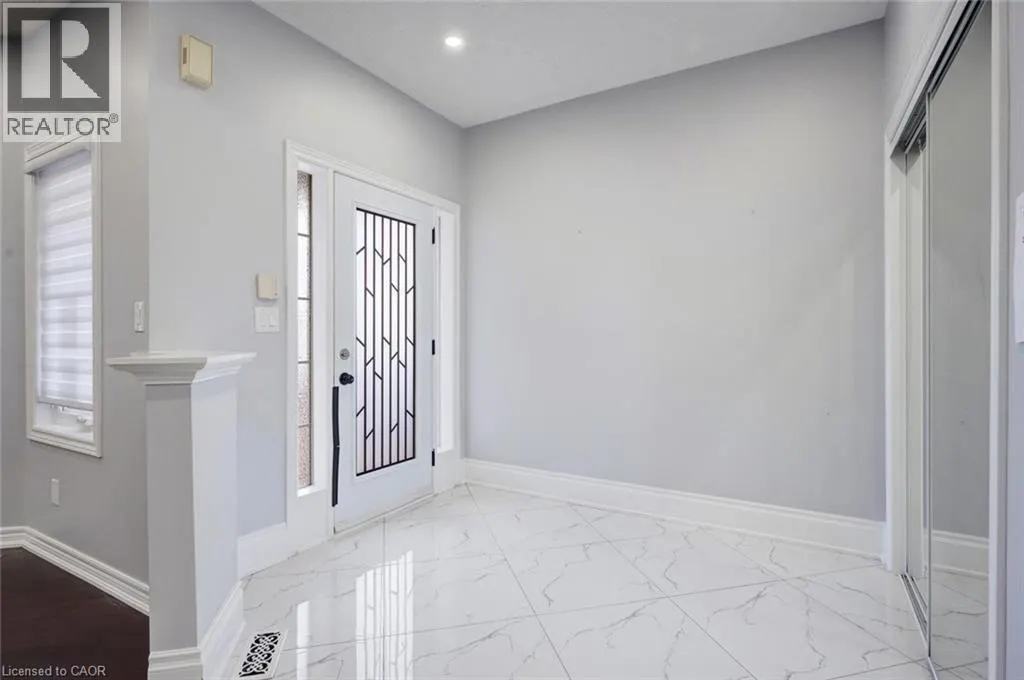 12 LARKDALE Terrace