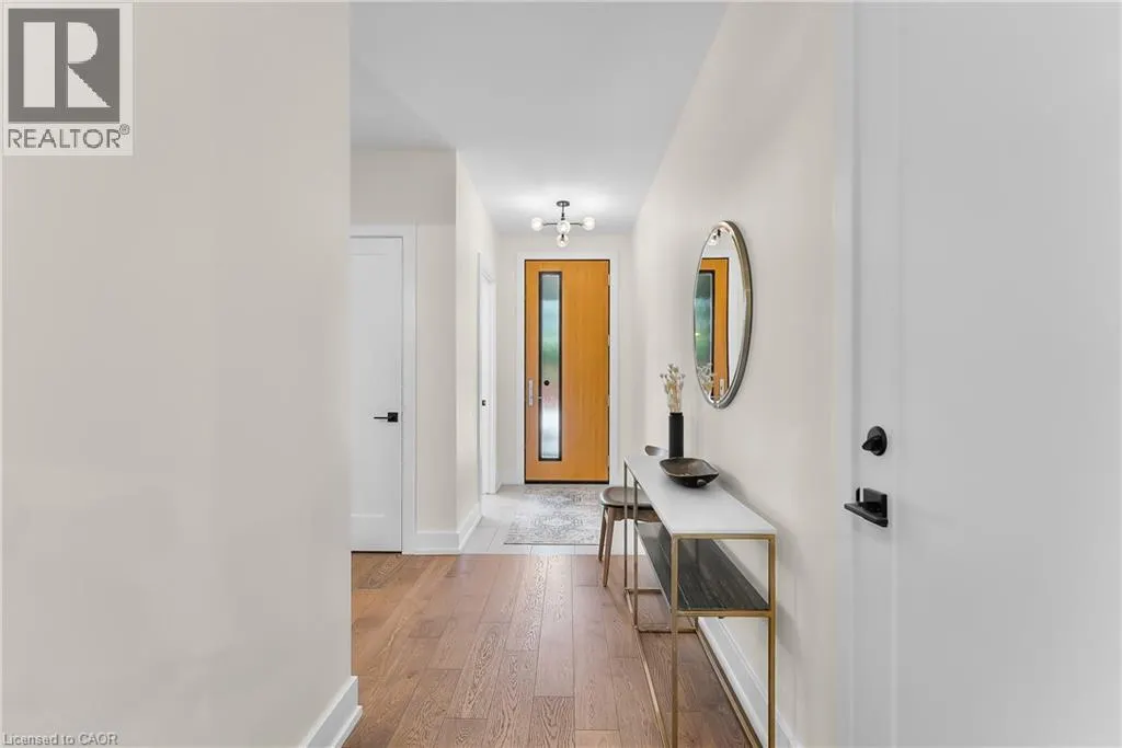 7 TALIESIN Trail