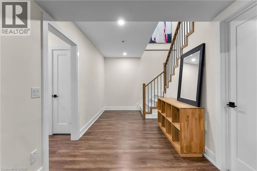 7 TALIESIN Trail