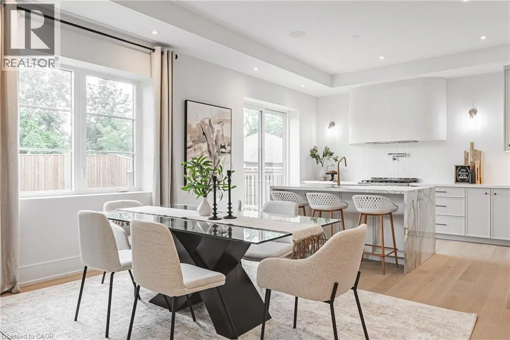 202 QUEEN Street W