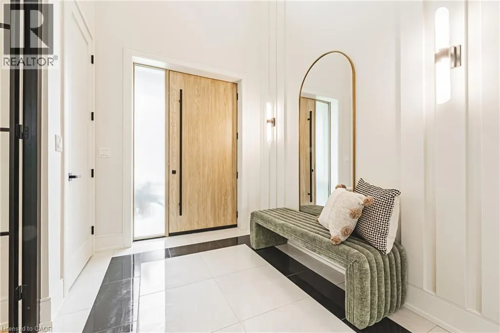 202 QUEEN Street W
