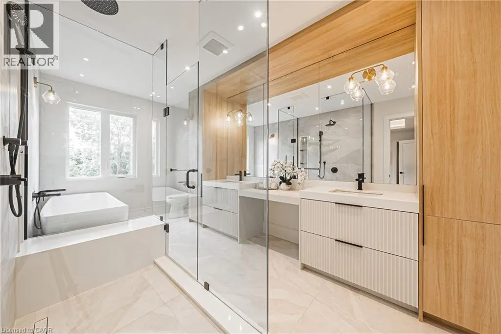 202 QUEEN Street W