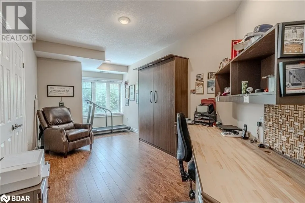 130 STEAMSHIP BAY Road Unit# 207, #207