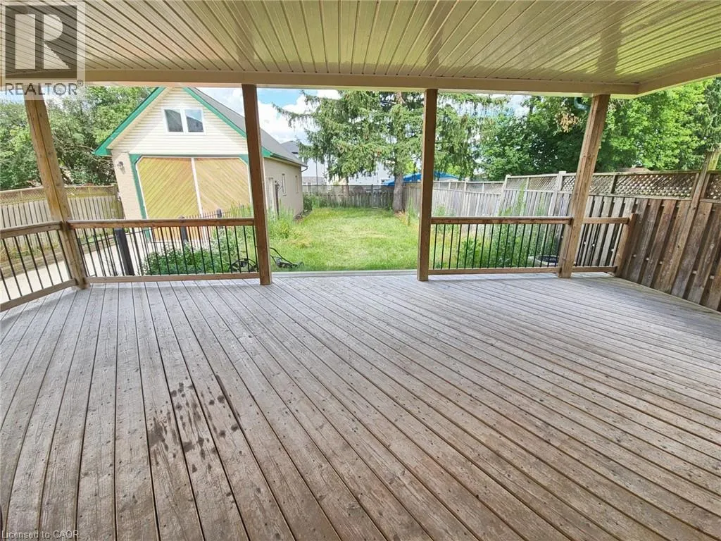 26 FIFTH Avenue Unit# UPPER, #UPPER