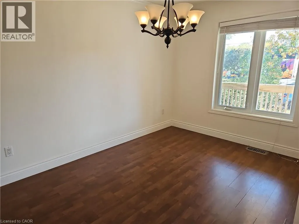 26 FIFTH Avenue Unit# UPPER, #UPPER