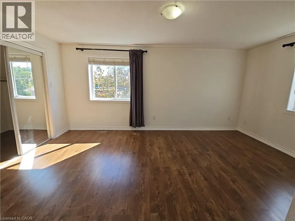 26 FIFTH Avenue Unit# UPPER, #UPPER