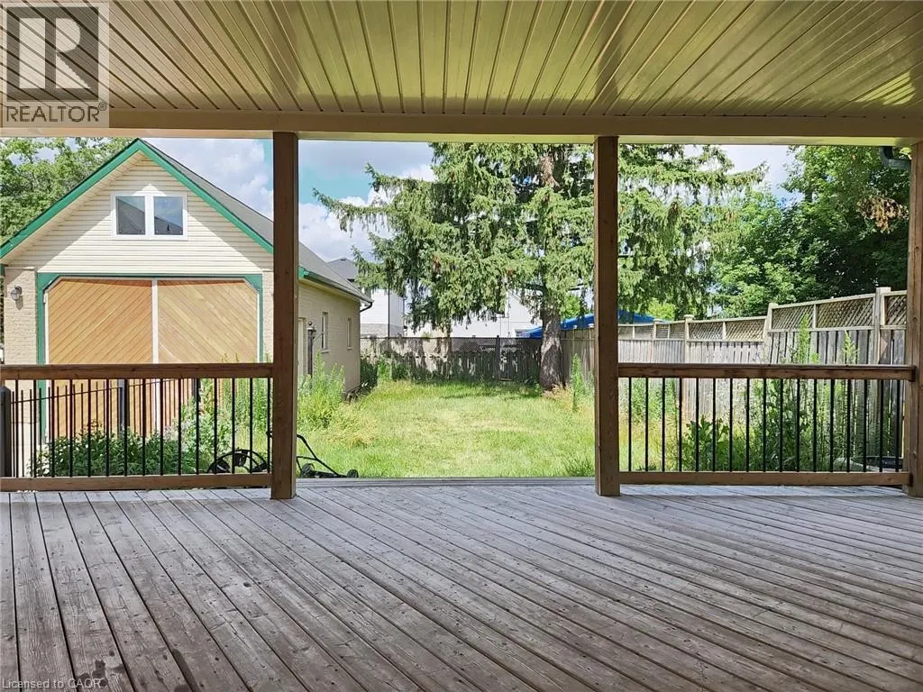 26 FIFTH Avenue Unit# UPPER, #UPPER