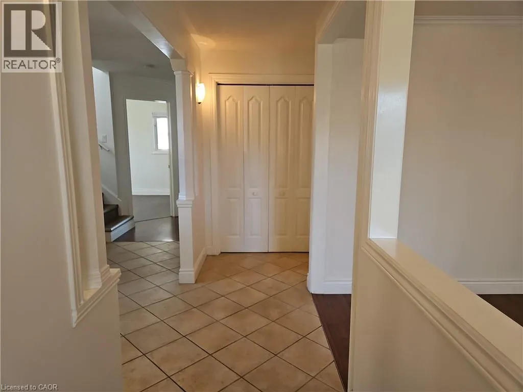 26 FIFTH Avenue Unit# UPPER, #UPPER