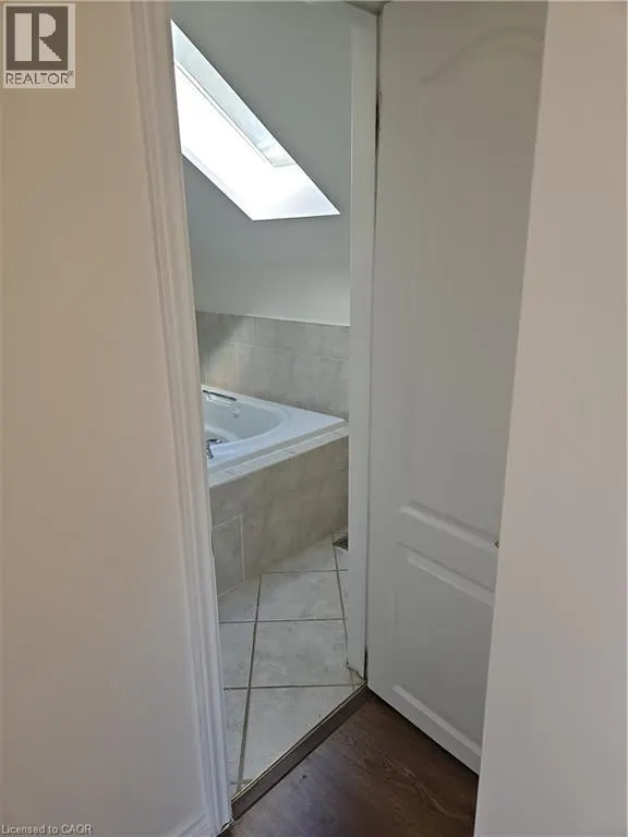 26 FIFTH Avenue Unit# UPPER, #UPPER