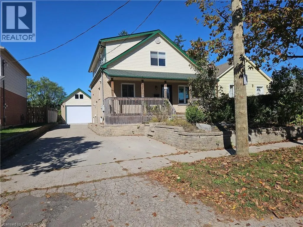 26 FIFTH Avenue Unit# UPPER, #UPPER