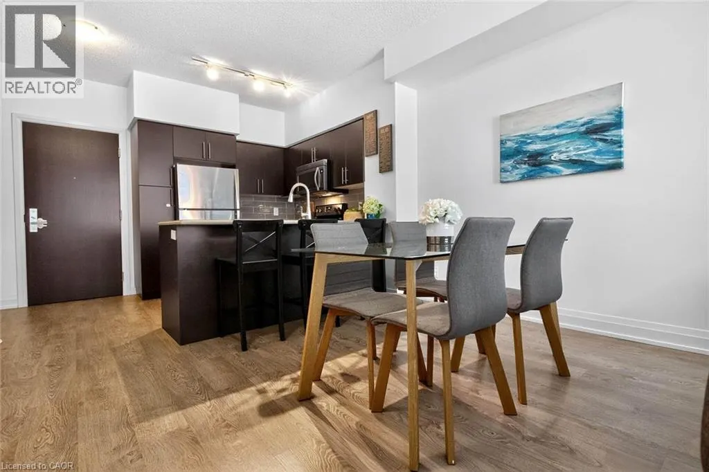 65 SPEERS Road Unit# 607, #607