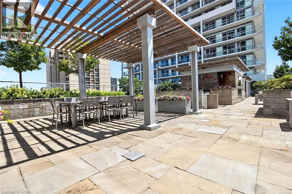 65 SPEERS Road Unit# 607, #607