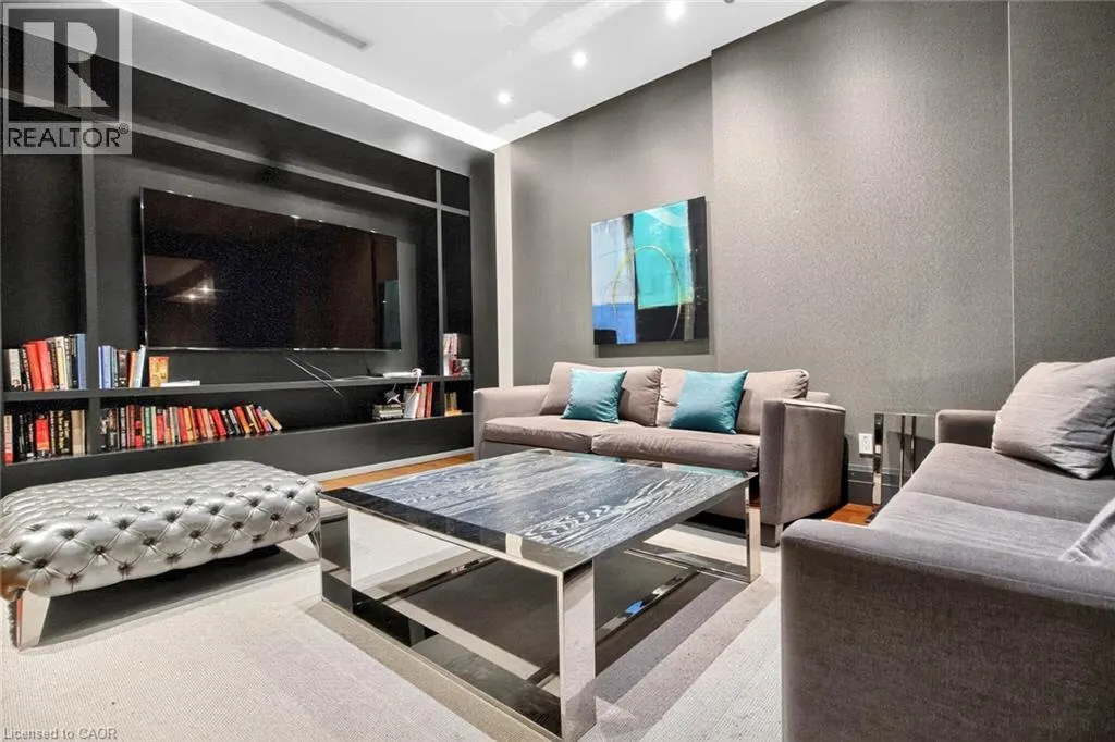 65 SPEERS Road Unit# 607, #607