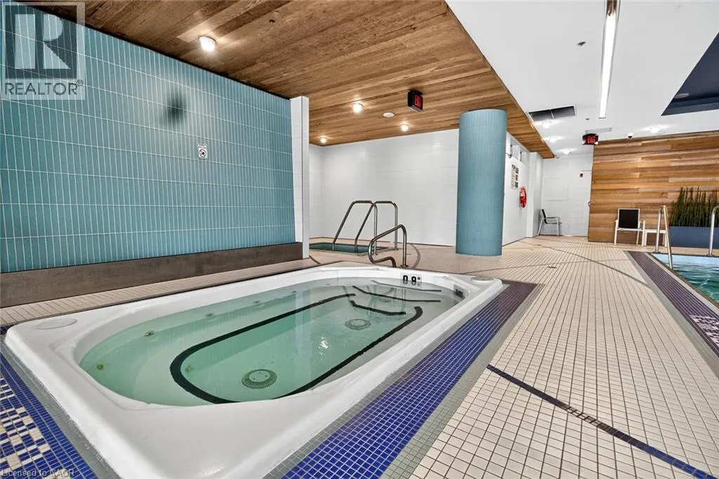 65 SPEERS Road Unit# 607, #607