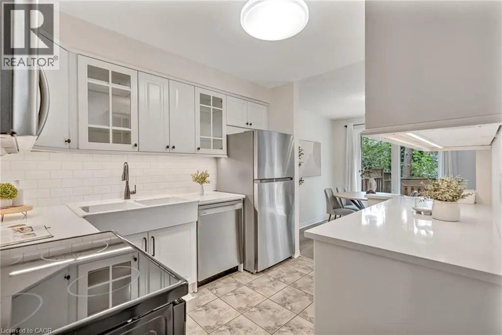 1232 GUELPH Line Unit# 7, #7