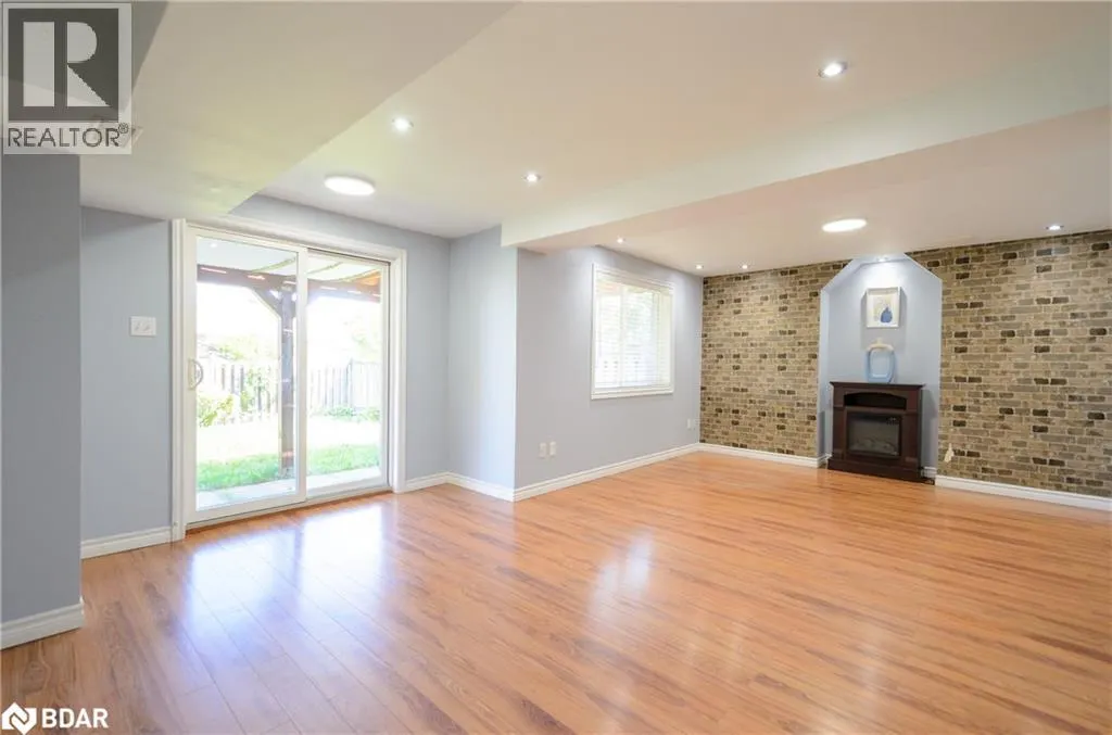 5 BROWN WOOD Drive