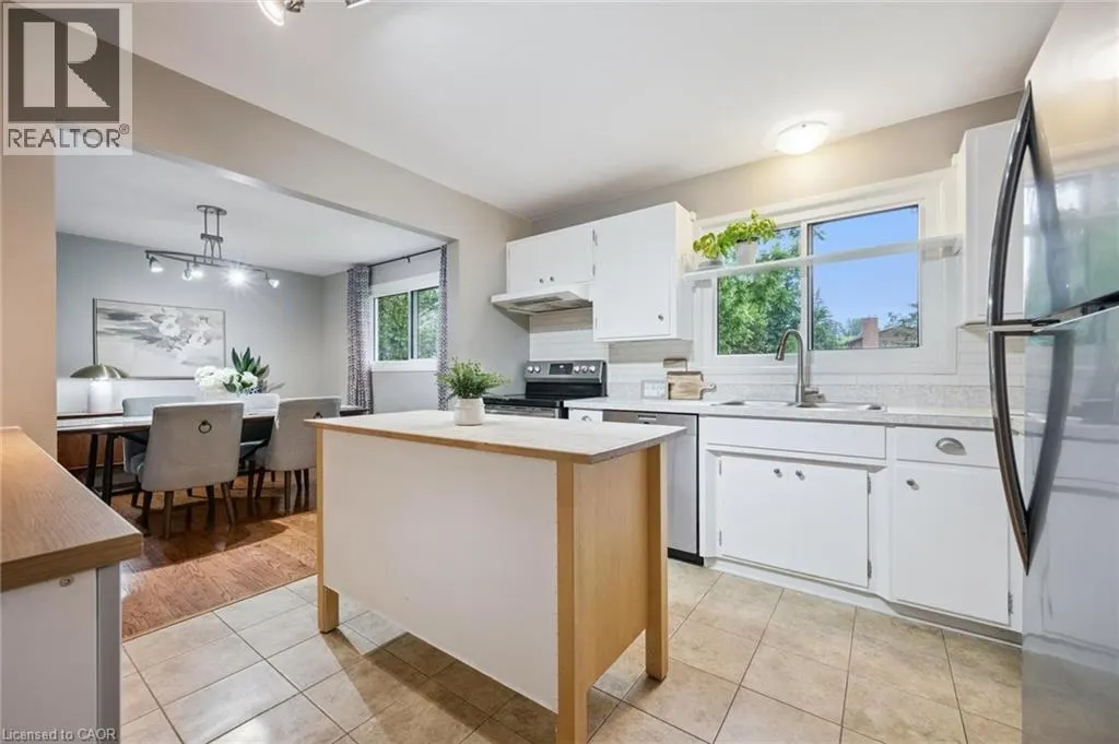 358 CRAIGLEITH Drive