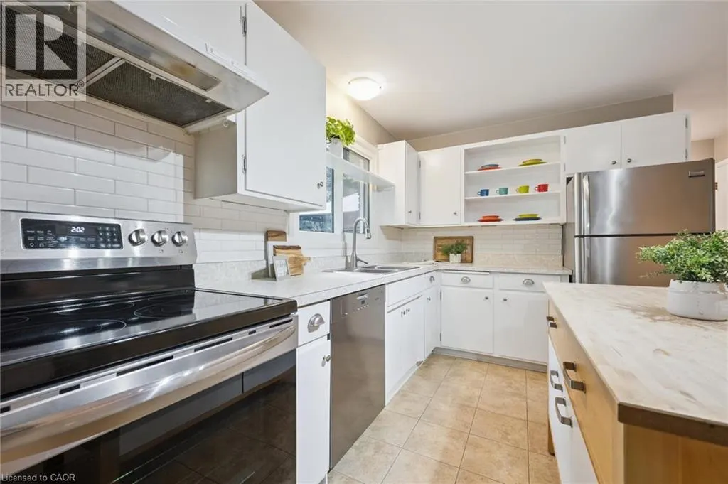 358 CRAIGLEITH Drive