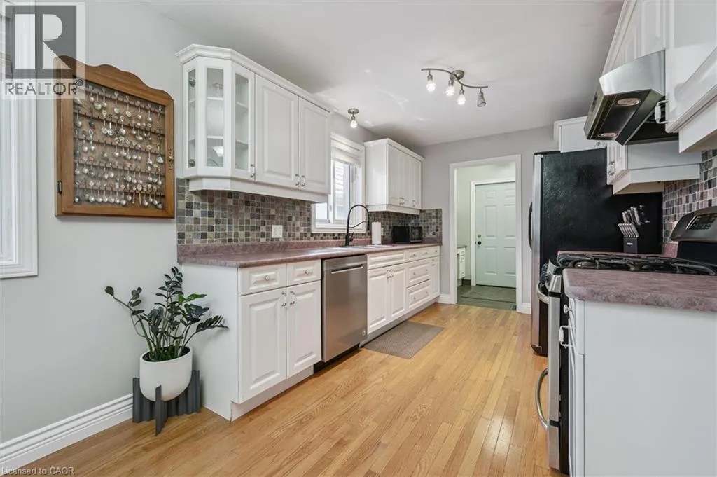 264 GREY FOX Drive