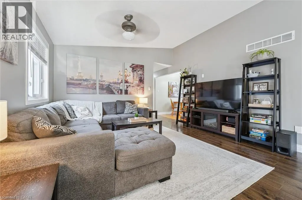 264 GREY FOX Drive