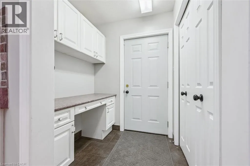 264 GREY FOX Drive