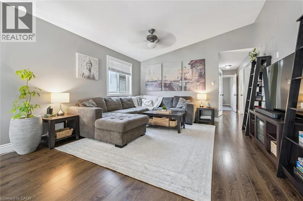 264 GREY FOX Drive