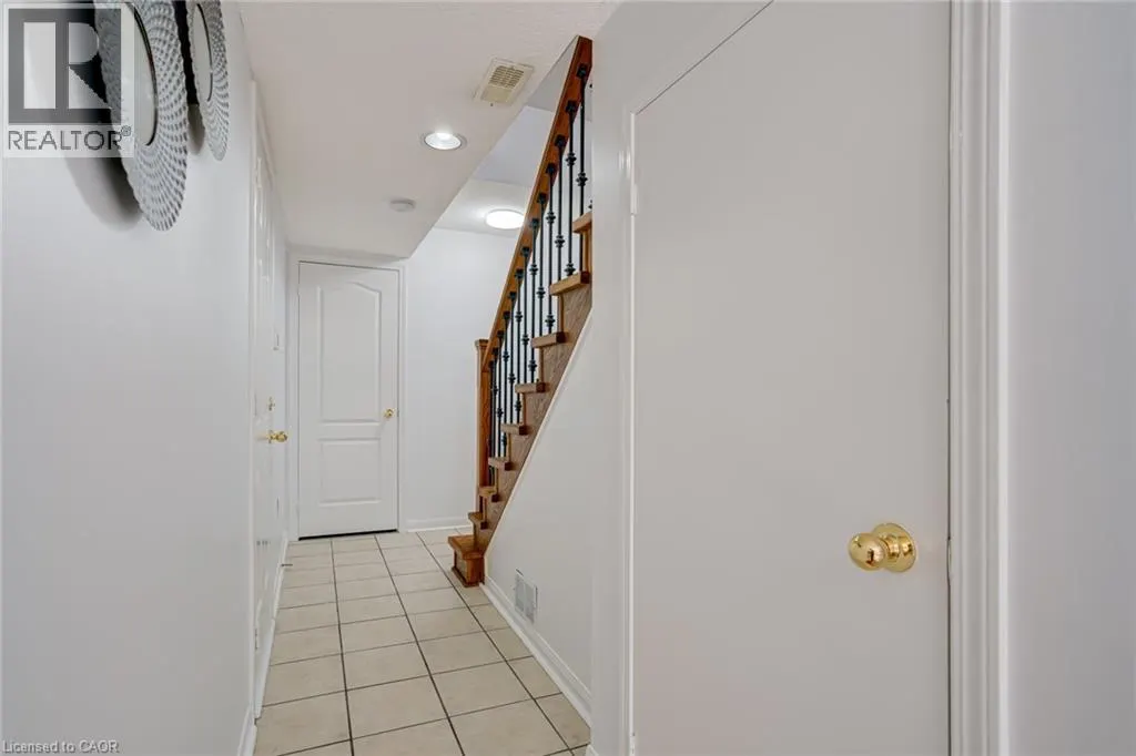 80 ACORN Place Unit# 49, #49