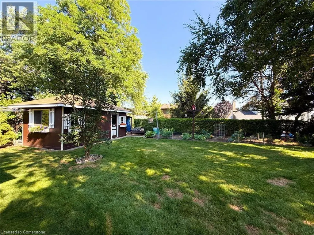 115 LYNNDALE Road