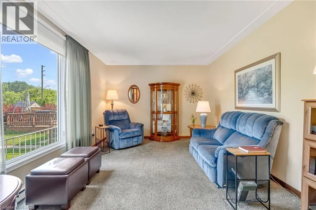 30 OAKHILL Drive Unit# A, #A