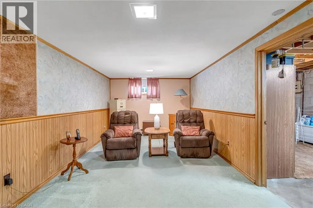 30 OAKHILL Drive Unit# A, #A