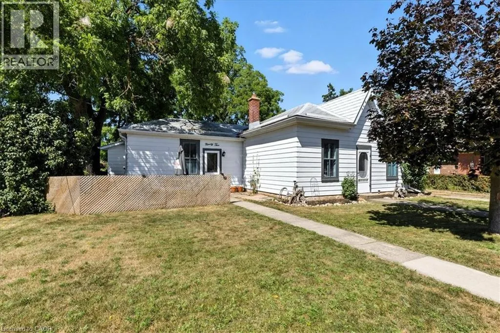 92 FRANCIS Street