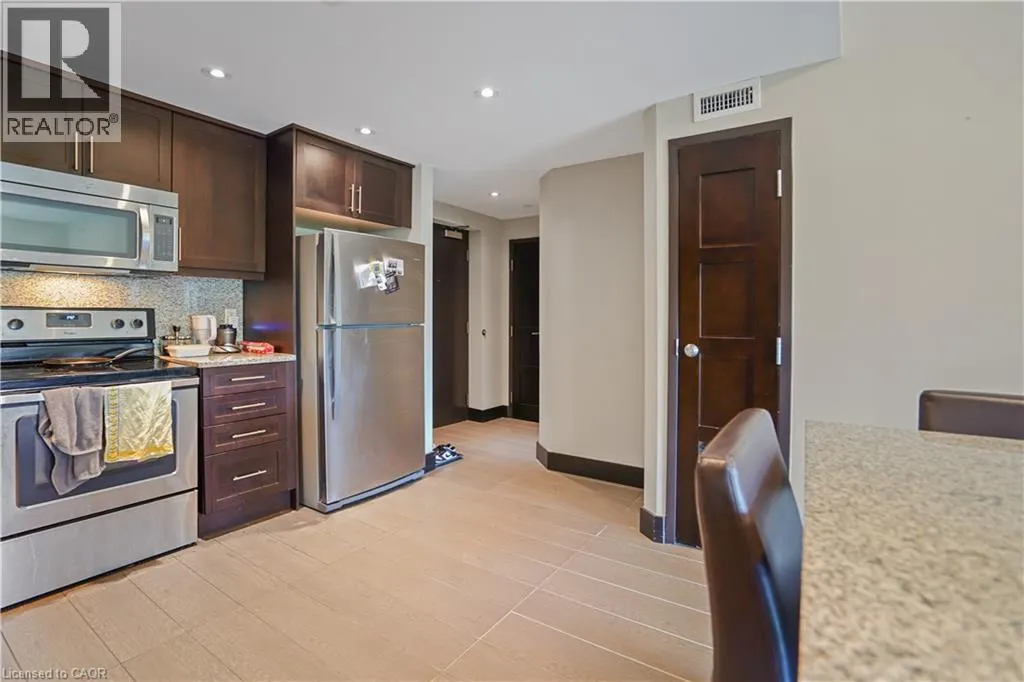 1235 RICHMOND Street Unit# 701, #701