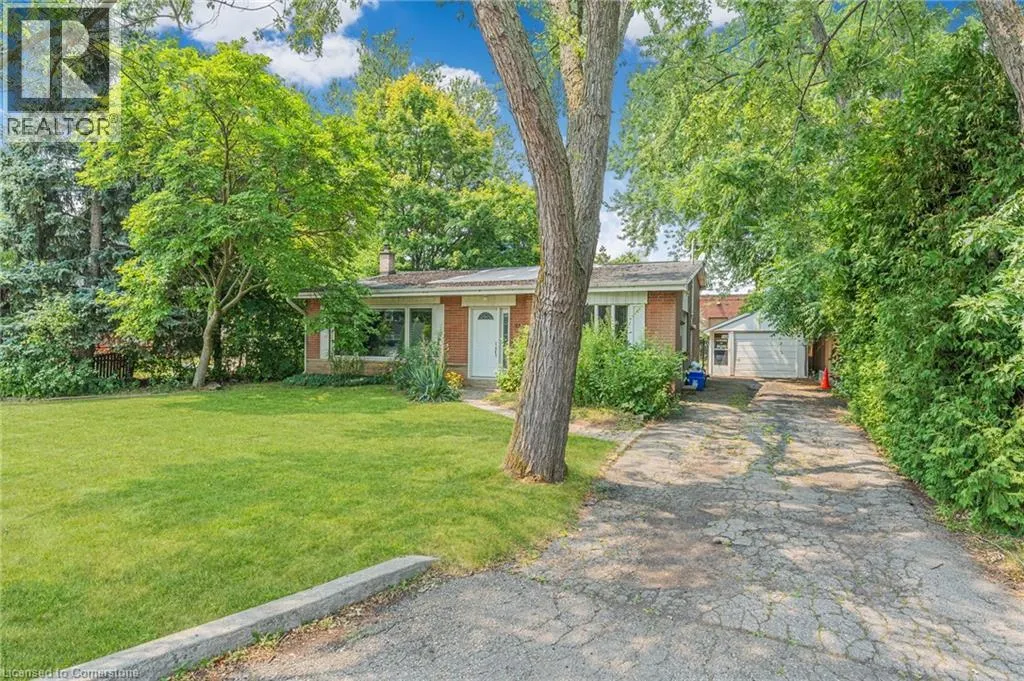 611 PINEGROVE Road