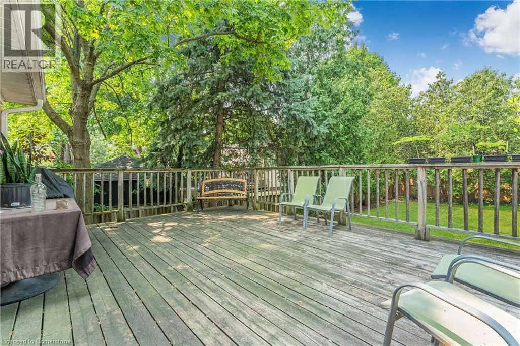 611 PINEGROVE Road