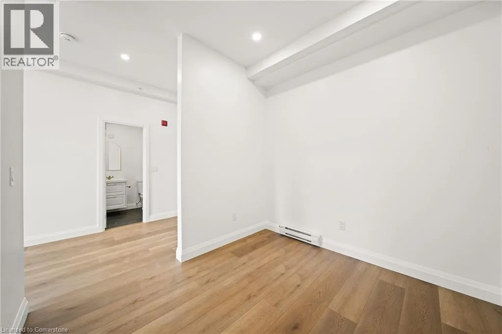 153 MAIN Street E Unit# 3, #3