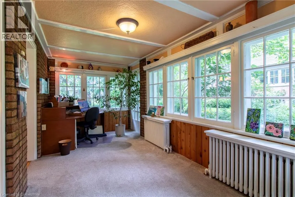 312 NELSON Street W