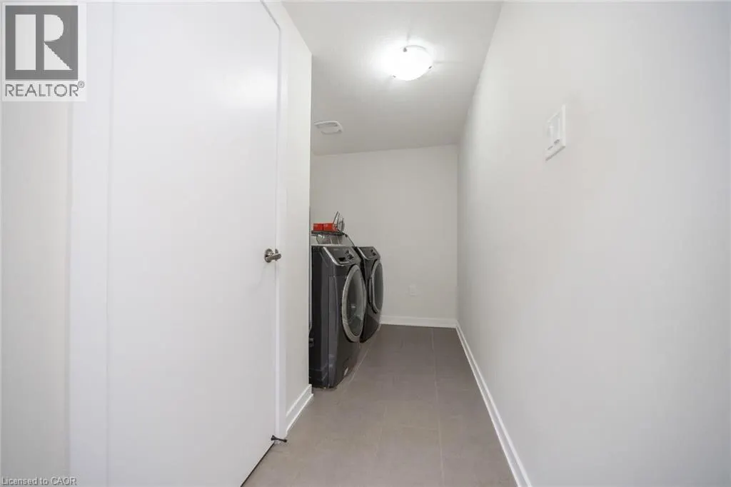 43 SHERWAY Street