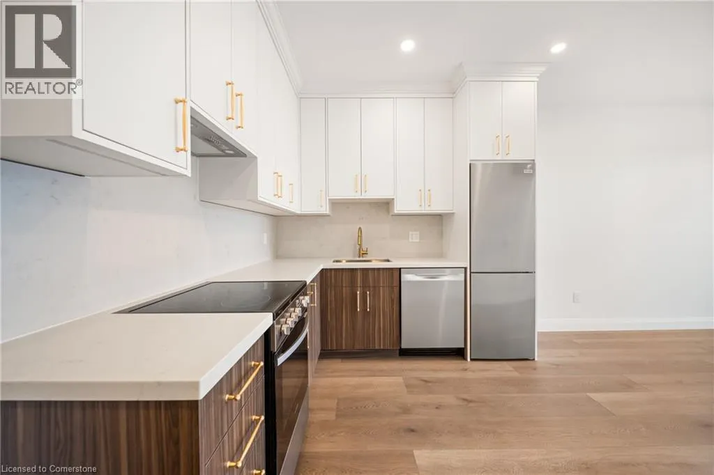 153 MAIN Street E Unit# 6, #6