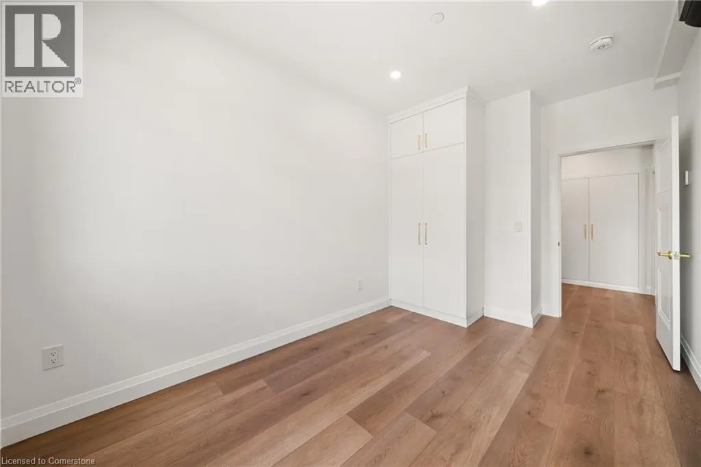 153 MAIN Street E Unit# 6, #6