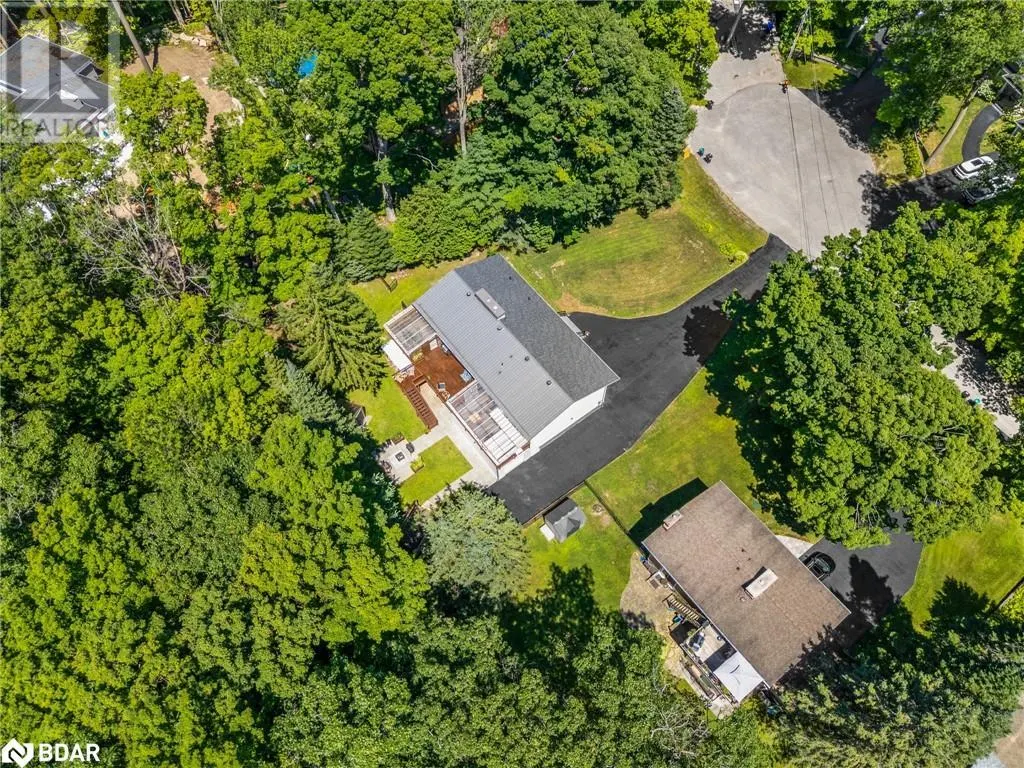 470 PARKVIEW Court