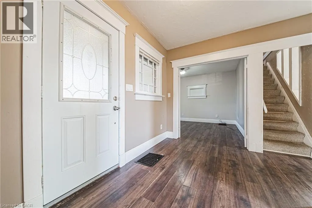 9589 WELLINGTON 124 Road
