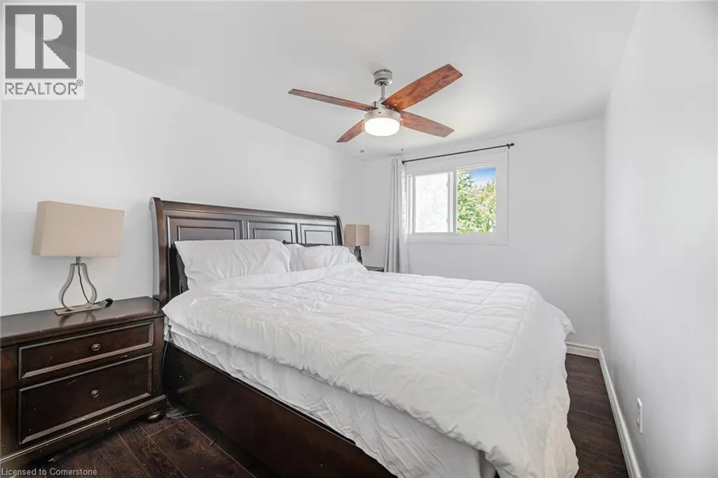 244 KINMOUNT Crescent