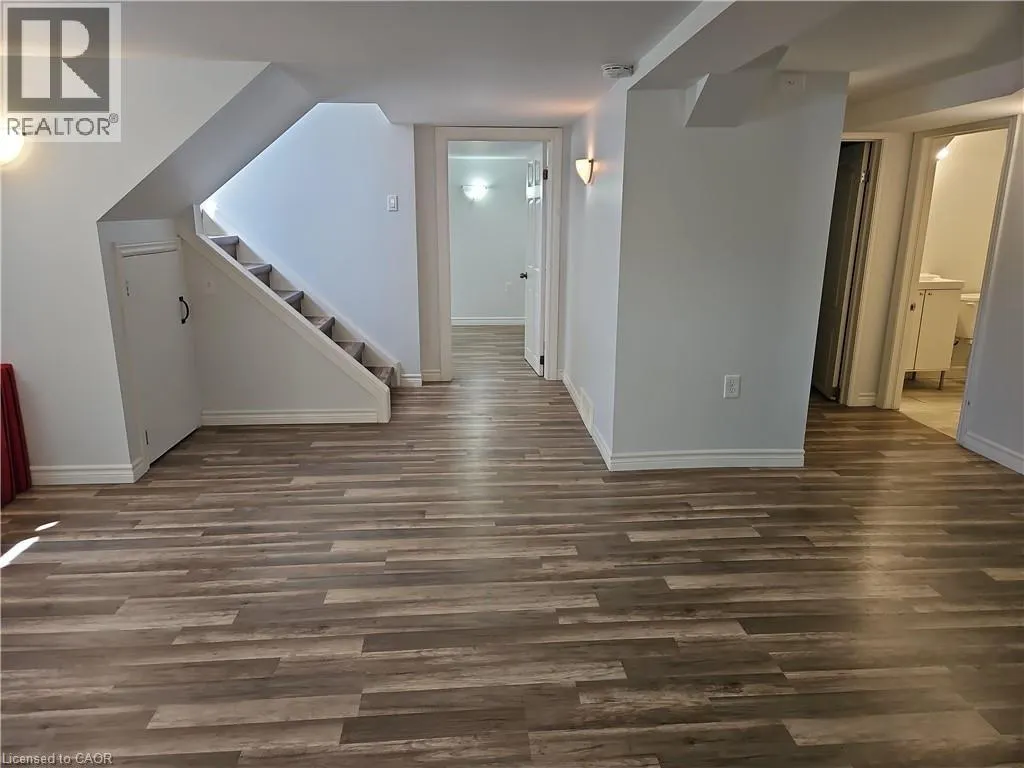 26 FIFTH Avenue Unit# LOWER, #LOWER