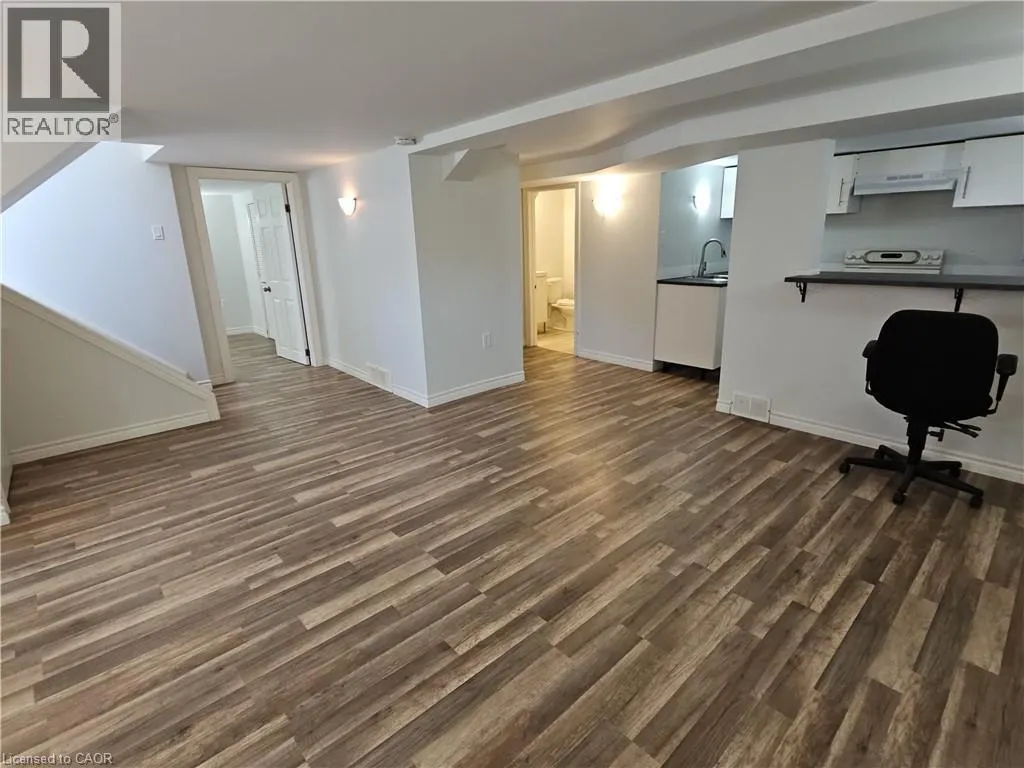 26 FIFTH Avenue Unit# LOWER, #LOWER